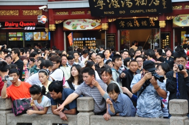 A crowded view of the Yuyuan Garden in Shanghai
